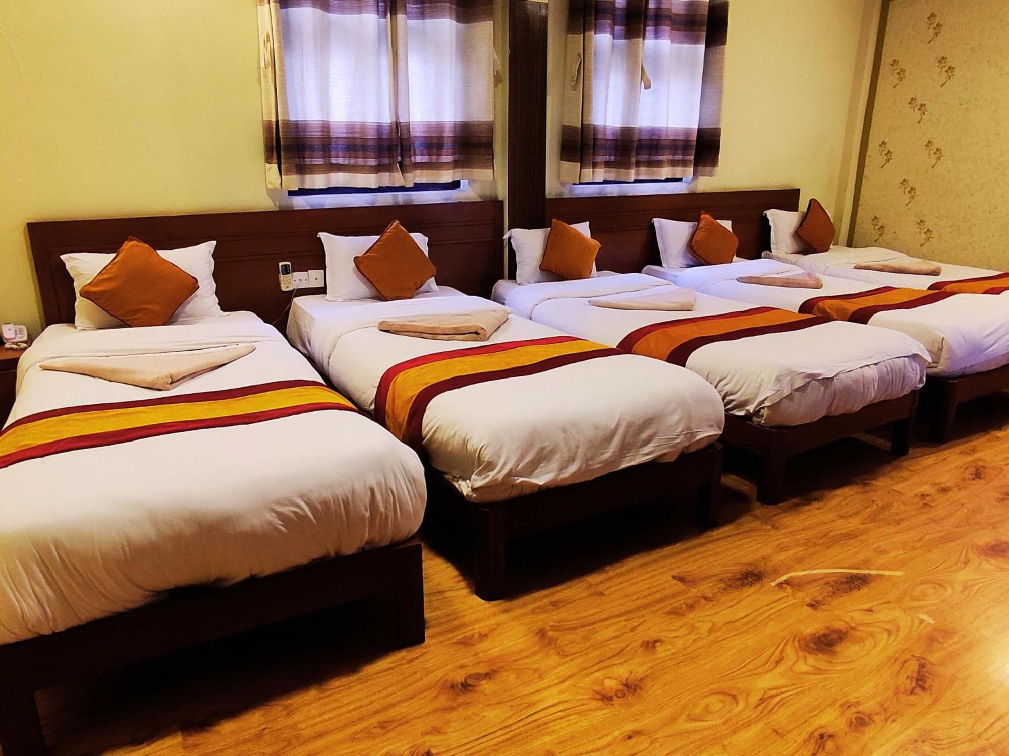 Royal Kings Hotel Kathmandu Exterior foto